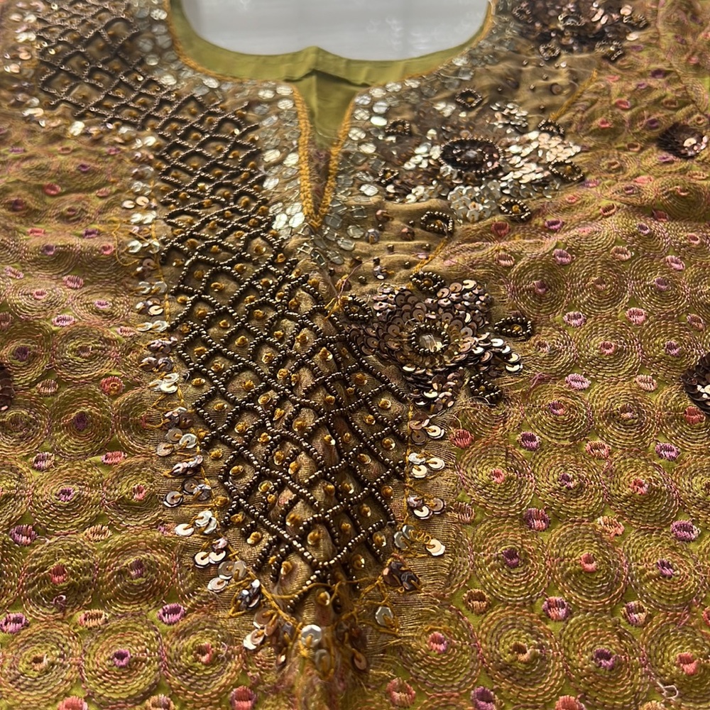 Indian clothes - Picture 3 of 3